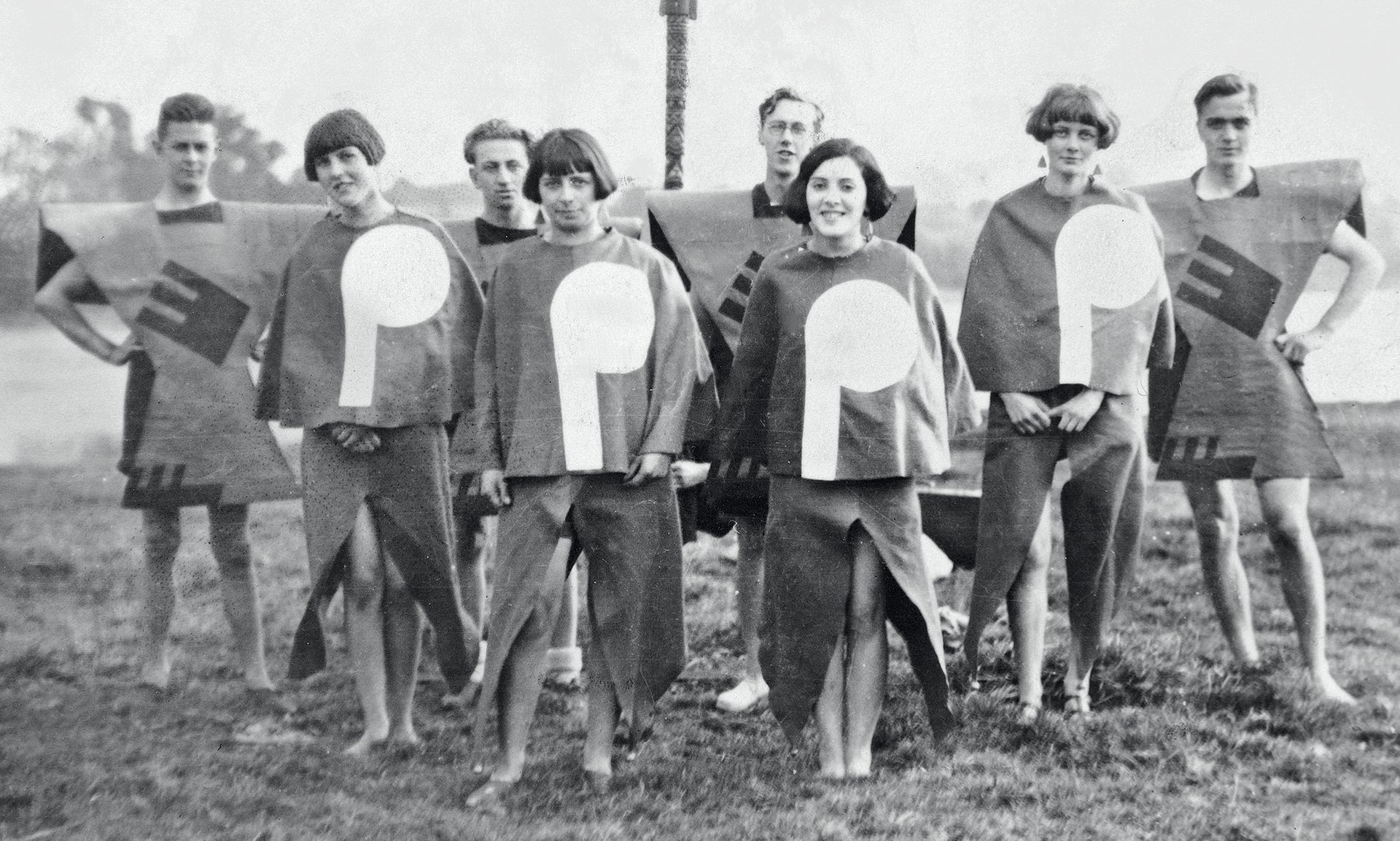Angus McBean. Body of Gleemen and Gleemaidens at Gleemote (a Kibbo Kift Festival) 1929. Stanley Dixon Collection, thanks to Gill Dixon. Courtesy of Tim Turner.